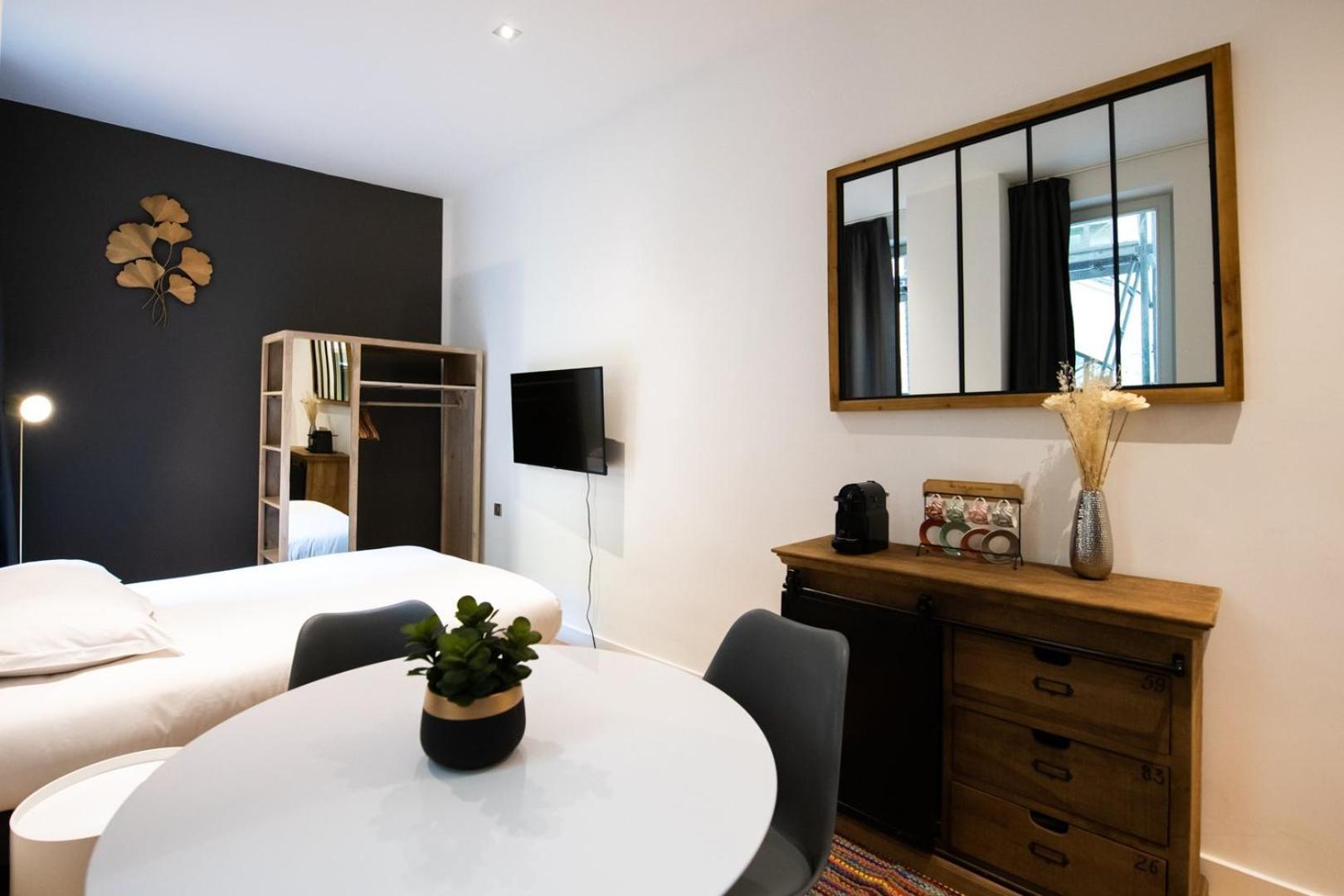 Le St Germain - Petillant Studio Decore Avec Gout En Centre-Ville Lyon Buitenkant foto